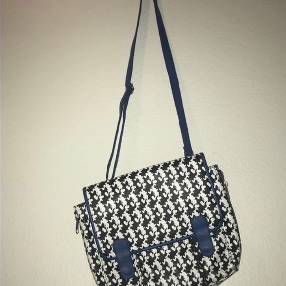 Mickey Mouse Purses - Picture 5 of 5